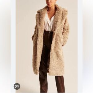 Abercrombie & Fitch Teddy Long Coat Light Brown
